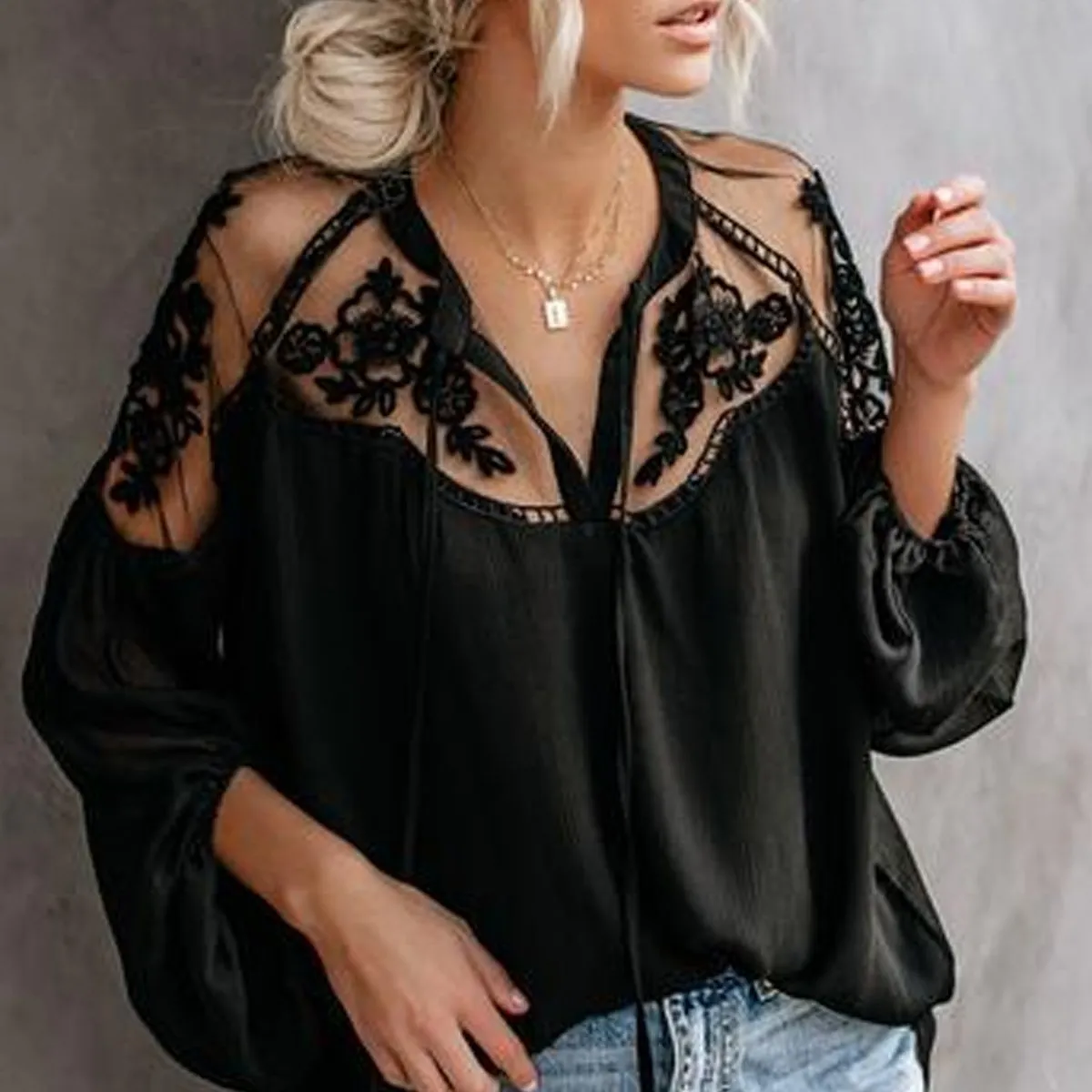 Tops Fashionable Black Blouses Women's Elegant Lace blouse ladies' blouses & tops