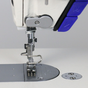 <b>NEW</b> DEVELOPED COMPUTERIZED PATTERN LOCKSTITCH <b>SEWING</b> <b>MACHINE</b> - Product Image 3