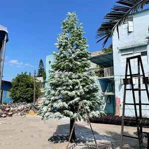 Vente en gros de sapin de Noël artificiel en cèdre Faux arbre bionique décoratif intérieur extérieur parc hôtel plante décorative pour la <span class=keywords><strong>rue</strong></span> - Product Image 3