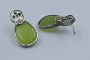 เครื่องประดับแฟชั่นเงินแบบดั้งเดิมใหม่ล่าสุดออกแบบเงินทําด้วยมือดูคล้ายกันต่างหูหินสําหรับเด็กหญิงและสตรี - Product Image 3