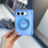 Étui de téléphone magnétique translucide mat, respectueux de la peau, avec support à 360° pour iPhone 18 Duo