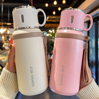 Tasse isotherme en acier inoxydable 304 avec infuseur à thé, couvercle et poignée portable pour les voyages en plein air et le camping