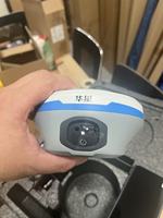 Sistem Laser RTK Hi Target A40 Penerima GNSS GPS Presisi Tinggi Rover 60 Tilt IMU 1408 Kanal Pengukuran Visual Panoramik