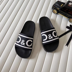 Chaussons de <span class=keywords><strong>luxe</strong></span> légers de marque de créateur pour hommes et femmes, chaussons à talon plat de haute qualité, chaussons d'intérieur durables, sandales - Product Image 3