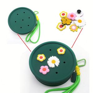 Bolsa de Silicona con Cierre y Orificios, Organizador de Cosméticos Impermeable de 12.5cm x 12.5cm, Bolsa de Mano para Viaje - Product Image 4