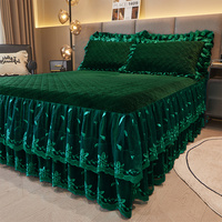 Ensemble de Draps de Lit Matelassé en Velours Vert Foncé Style Américain à Broderie