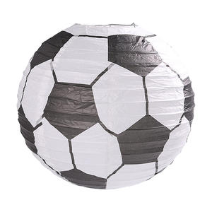 10 pouces Football Sport Football plafond suspendu fête papier lanterne sport fête d'anniversaire fournitures Football centres <span class=keywords><strong>de</strong></span> <span class=keywords><strong>table</strong></span> pour <span class=keywords><strong>Table</strong></span> - Product Image 5