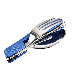 Nueva venta al por mayor <span class=keywords><strong>de</strong></span> <span class=keywords><strong>cubiertos</strong></span> para acampar 3 en 1, juego <span class=keywords><strong>de</strong></span> <span class=keywords><strong>cubiertos</strong></span> plegables portátiles, juego <span class=keywords><strong>de</strong></span> vajilla <span class=keywords><strong>de</strong></span> acero inoxidable, regalo, cuchara <span class=keywords><strong>de</strong></span> viaje, tenedor, cuchillo - Product Image 3