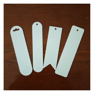 Marque-page artisanale par sublimation en tôle d'aluminium blanche vierge Marque-page personnalisé par sublimation avec pompon - Product Image 5