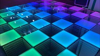 Piste de danse miroir étanche 3D LED interactive pour clubs, mariages et événements haut de gamme
