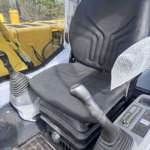 Excavadora usada Komatsu de 11 toneladas Pc110 con certificación CE, se vende a bajo precio. - Product Image 6