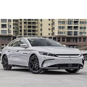 BYD Han EV 2022 - Voiture automatique - Batterie au lithium - Sièges en cuir - Taille des pneus R20 - Voitures d'occasion chinoises - Product Image 3