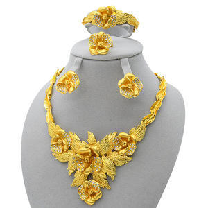 Sophisticated 1 gram gold necklace of 