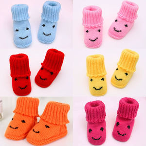 Commercio all'ingrosso uncinetto filato di lana in <span class=keywords><strong>maglia</strong></span> scarpe per <span class=keywords><strong>neonato</strong></span> bambino floreale traspirante maglieria calzini calzature - Product Image 3