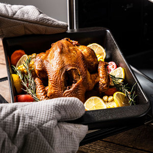 Plato de pollo asado grande negro con aspecto de hierro fundido, juego de sartenes para horno, bandeja de cerámica para hornear, utensilios de cocina para hornear - Product Image 5