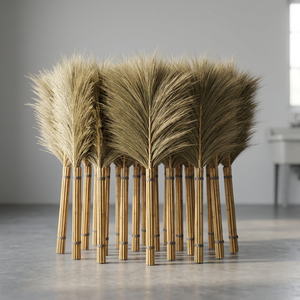 Tiges d'herbe de la pampa séchées naturelles, plumes dorées moelleuses, faites à la main, écologiques, pour la décoration de mariage et de la maison - Product Image 1