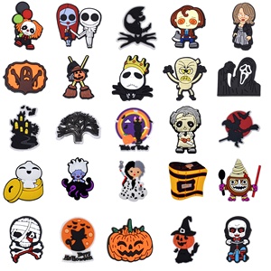 Offre Spéciale d'halloween personnalisé lueur PVC série de la Toussaint breloques d'halloween accessoires breloques de chaussures pour filles enfants - Product Image 4