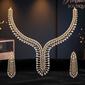 Collar Corto de Novia con Circonitas en Forma de Flor, Aleación de Zinc y Engaste de Garra - Elegante Accesorio para Boda - Product Image 2