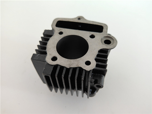 Culata de cilindro principal de freno de motor para motocicleta, 4 válvulas, cilindro principal de freno delantero para <span class=keywords><strong>C90</strong></span> - Product Image 3