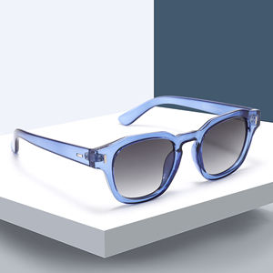 Gafas de Sol de Plástico con Bisagras Metálicas y Protección UV400, Diseño Personalizado con Logotipo, Venta al por Mayor Directa de Fábrica, Alta Calidad - Product Image 5