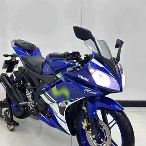 <span class=keywords><strong>Yamaha</strong></span> R15 d'occasion. Excellent état, toutes les fonctions d'origine d'usine fonctionnent parfaitement. Performances Fluides et Fiables - Product Image 2