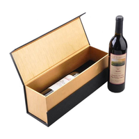 Boîte cadeau personnalisée noire magnétique de style livre avec impression dorée et plateau encastré pour bouteille, idéale pour les cadeaux cosmétiques en gros