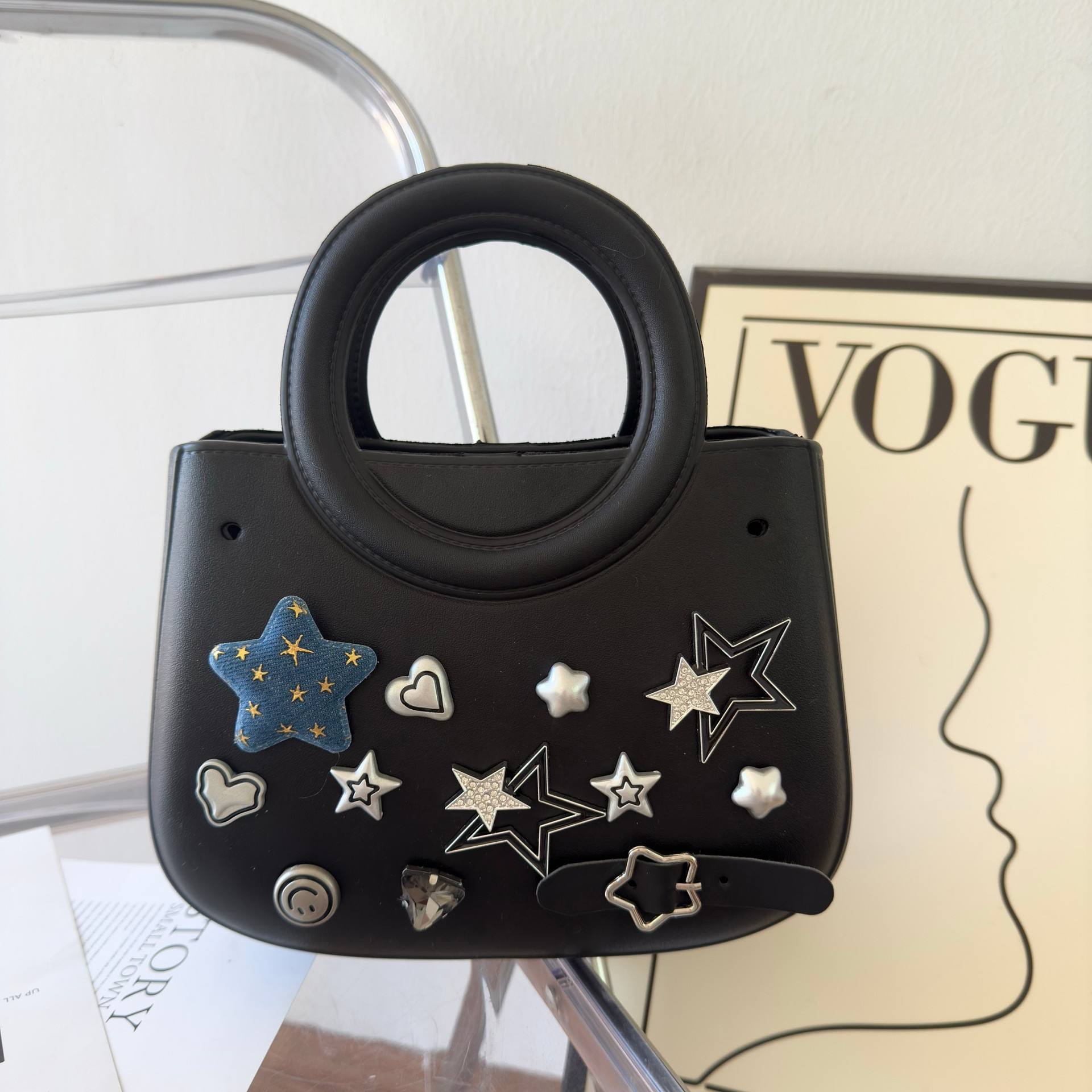 Diamant de l'étoile B3 noir-k