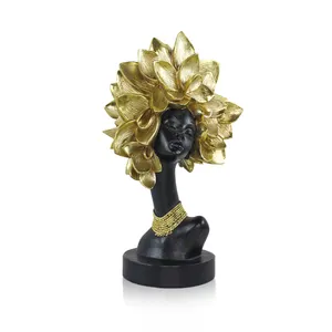 <span class=keywords><strong>Statue</strong></span> de femmes africaines sur mesure décoration d'intérieur artisanat en résine têtes de bustes africains avec ornements en rose - Product Image 1
