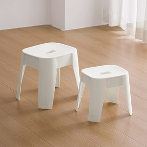Taburete de baño de plástico Zhenying ZY, color blanco puro, grueso, apilable, para baño y uso infantil. - Product Image 1