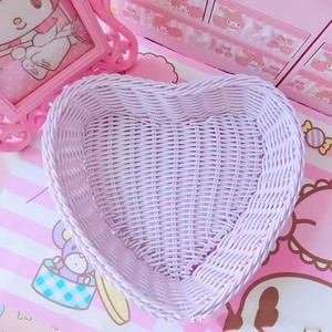 Nordique petit panier de rangement de fruits amour coeur-forme bureau <span class=keywords><strong>Photo</strong></span> accessoires couleur douce maison panier décoratif - Product Image 5