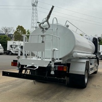 Camion-citerne à eau potable ISUZUu 5000L, réservoir en acier inoxydable de qualité alimentaire pour l'eau potable