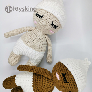 Peluche Dormouse Fatto a Mano all'Uncinetto con Cappello - Simpatico Giocattolo Calmante per Neonati, Giocattolo da Coccolare in Cotone Biologico e Aiuto per <span class=keywords><strong>il</strong></span> Sonno dei Neonati - Product Image 5