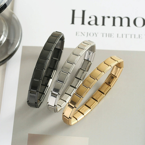Bracelet modulaire italien en acier inoxydable, unique et polyvalent, gravé, réglable, élastique, tendance - Product Image 1