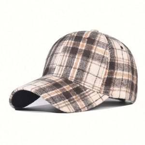 Nouvelle Collection Automne Hiver 2025 – Casquette de Baseball Tendance Classique Britannique en Tweed à Carreaux 24 Couleurs pour Femme – Idéale pour Tenues Décontractées et Extérieures - Product Image 1