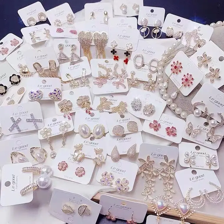 1kg 120-160 pairs mix earrings sale by weight bulk jewelry supplier China Yiwu jewelry wholesale