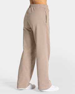 Logo personalizzato all'ingrosso <span class=keywords><strong>pantaloni</strong></span> sportivi Vintage <span class=keywords><strong>cotone</strong></span> francese Terry <span class=keywords><strong>pantaloni</strong></span> <span class=keywords><strong>pantaloni</strong></span> da jogging a gamba dritta per le donne <span class=keywords><strong>pantaloni</strong></span> della tuta a gamba larga - Product Image 3