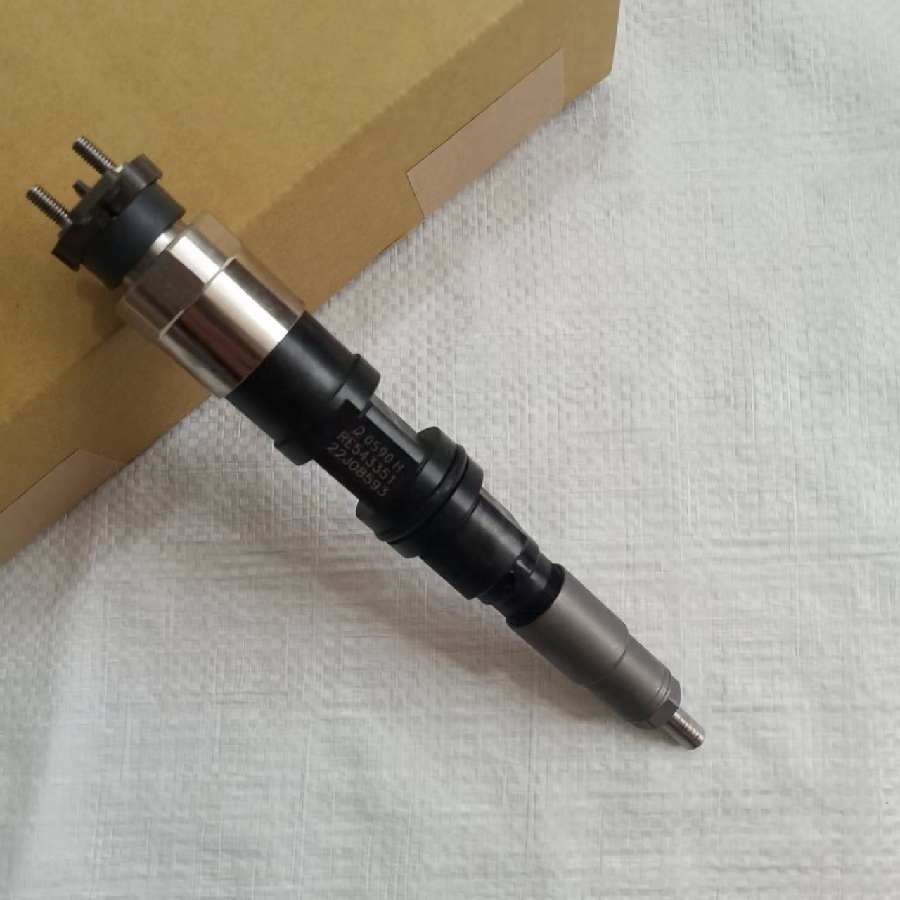 Hot Sale Diesel Fuel Injector 095000-6471 Common Rail Fuel Injection Nozzle RE529151  For John Deere