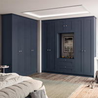 Armoire grise DAIYA de style Shaker avec placards en contreplaqué laqué
