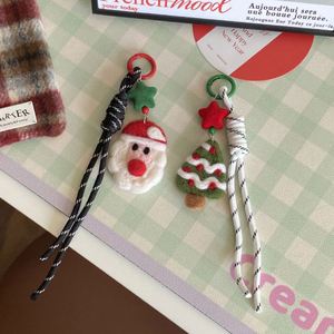 Sac à clés tricoté à la main en forme d'arbre de Noël, Père Noël et ours, idéal comme cadeau pour les amis et pour la décoration de Noël - Vente en gros - Product Image 6