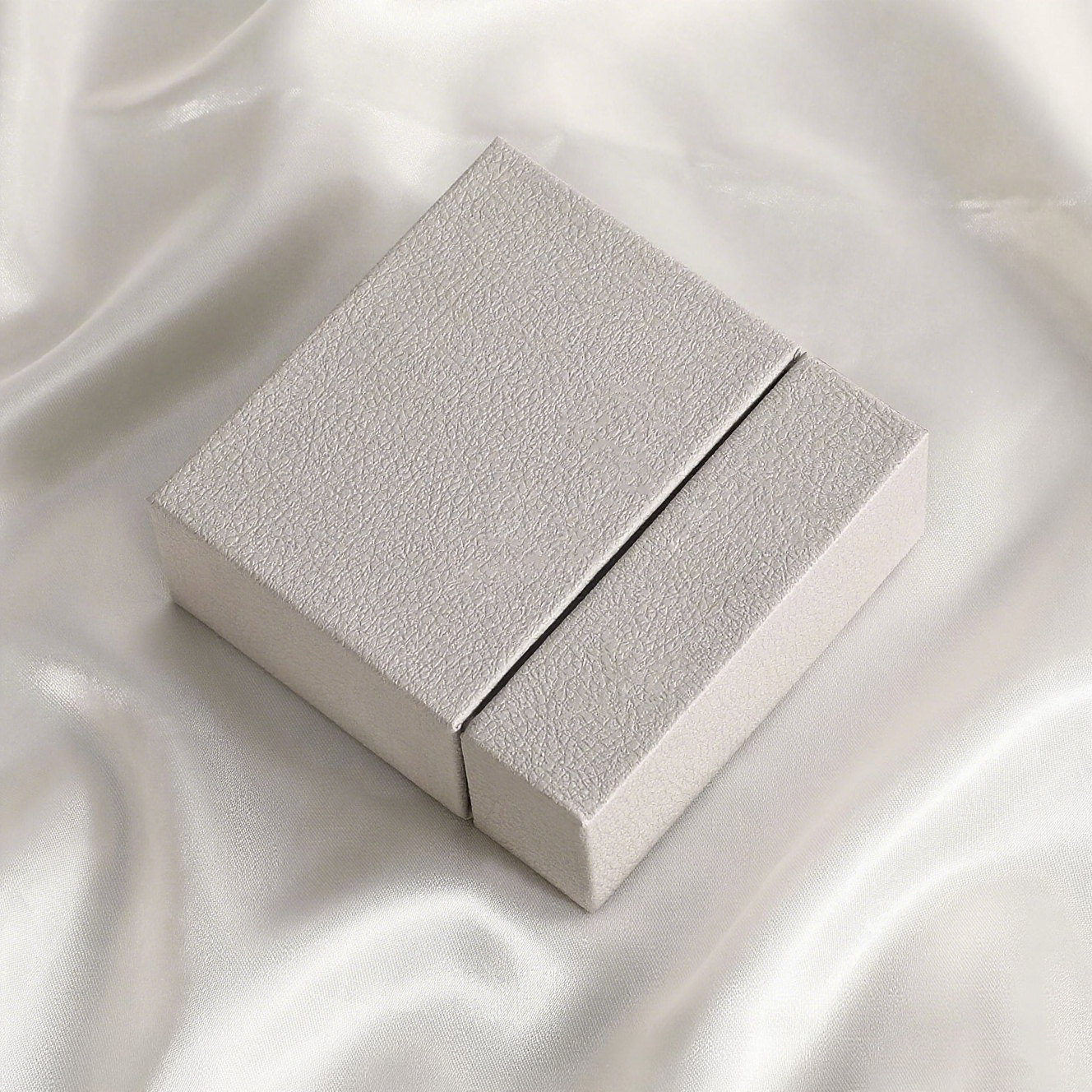 Light Gray(with sponge/no logo)