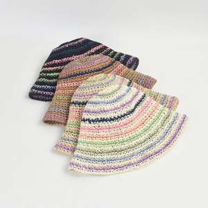 Chapeau Bob en Paille Tressée Rayé pour Femme, Nouvelle Couleur, Protection Solaire, Idéal Vacances en Bord de Mer, Chapeau de Soleil en Paille Crochetée - Product Image 1