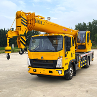 Grue mobile pour la construction avec une hauteur de levage allant de 20 à 40 mètres, plusieurs options de tonnage disponibles, livraison gratuite