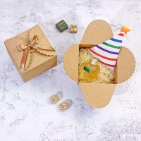 Boîte cadeau en papier kraft, avec ruban, adaptée pour l'emballage alimentaire, personnalisable selon la demande