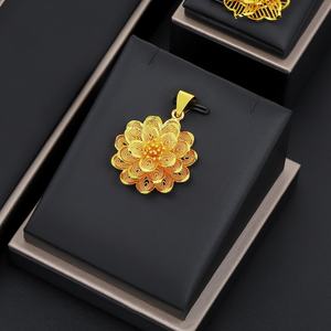 Jxx - Collar con Colgante de Flor de Latón Chapado en Oro para Mujer, Joyería Hip Hop para Novia, Estilo Indio para Niñas, Inspirado en Dubái y Turquía - Product Image 4