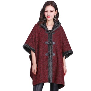 Stylish Hooded Knitted Cloak with Faux Fur Trim Open Front 3 Buttons Cape Casual Batwing Shawl for Dating Friends Gathering - Product Image 5