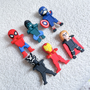 Marvel dibujos animados Cool Iron Bat Spider Man cajas ciegas PVC alta calidad familia televisión escritorio decoración figuras de acción al por mayor - Product Image 6