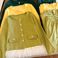 Nouvel ensemble de pyjama d'hiver simple et chaud en flanelle, style princesse doux avec dentelle, haut de gamme, deux pièces pour la maison