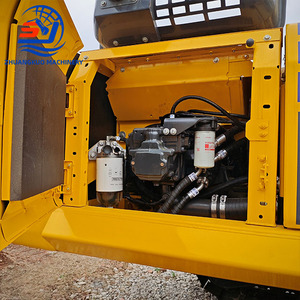 Offre Spéciale : Excavatrice sur Chenilles Komatsu PC220 d'Occasion, 22 Tonnes, Matériel de Construction Prêt à l'Expédition Mondiale - Product Image 4