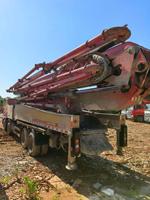 Camion pompe à béton Sany 56m de septembre 2020, d'origine usine, en parfait état, 4 essieux, série C8