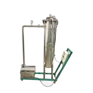 Unidad de filtración de líquido industrial de carcasa de filtro de bolsa de acero inoxidable para aplicaciones químicas y de agua - Product Image 1